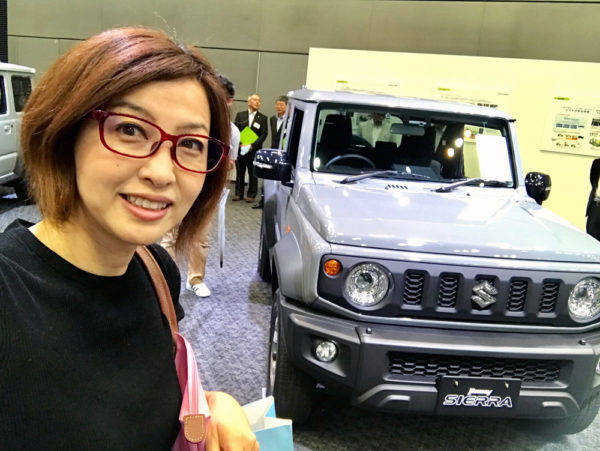 コラム 吉田由美のピンポイント＆チャームポイント スズキ ジムニー ミディアムグレー