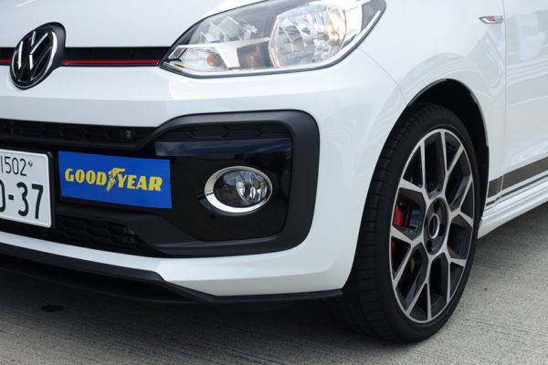 フォルクスワーゲン　up! GTI　試乗　グッドイヤー　エフィシェントグリップパフォーマンス