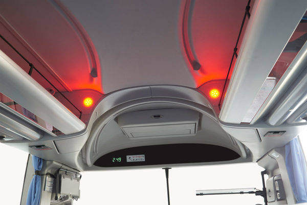 日野　セレガ　ドライバー異常時対応システム　車内報知状態