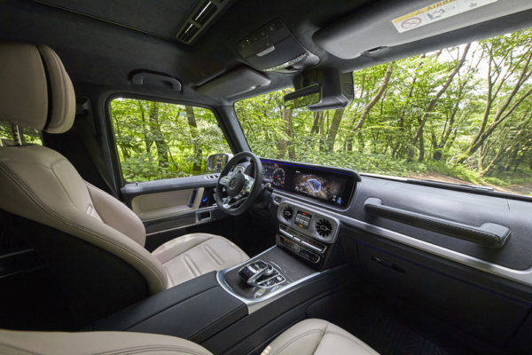 新型 メルセデス・ベンツ Gクラス 試乗記 運転席