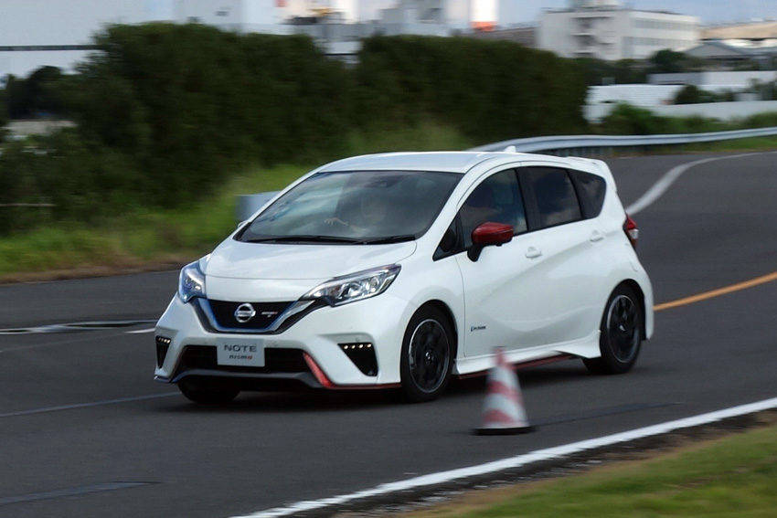 日産 ノート e-POWER NISMO S 試乗