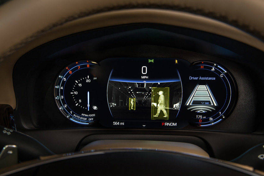 CT6のメーターパネル表示