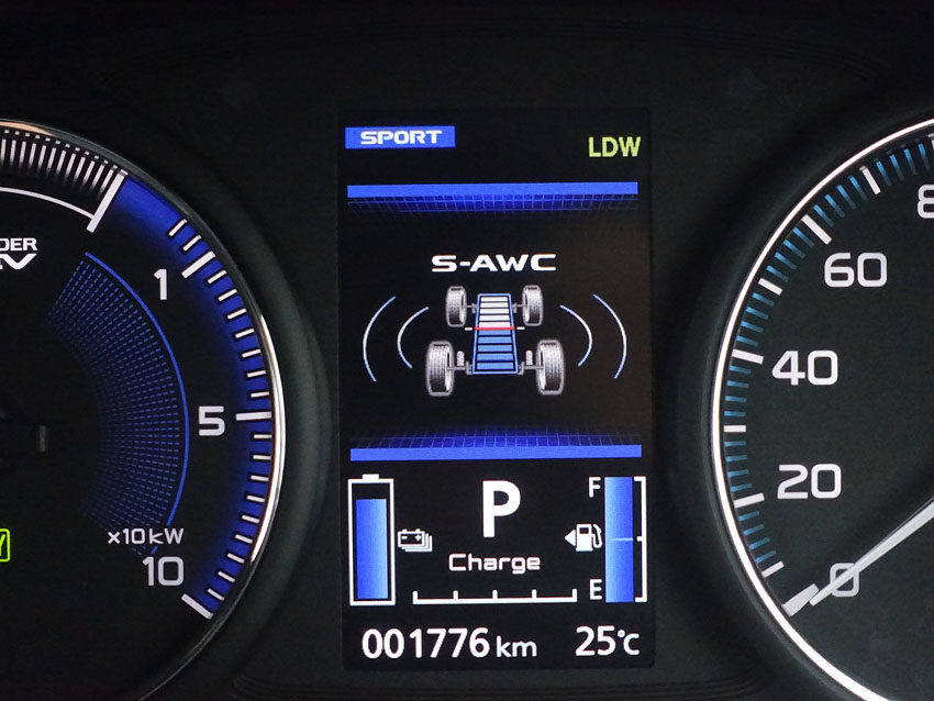 アウトランダーPHEV 試乗レポート