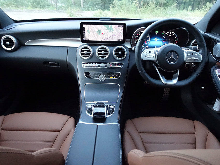 C200のインテリア