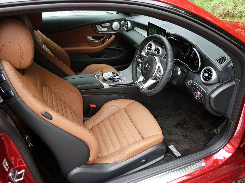 AMG C43インテリア