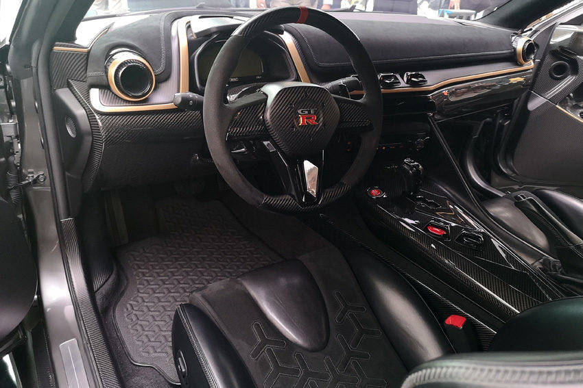 日産 GT-R50 by Italdesign 展示 レースイメージを強調したインテリア