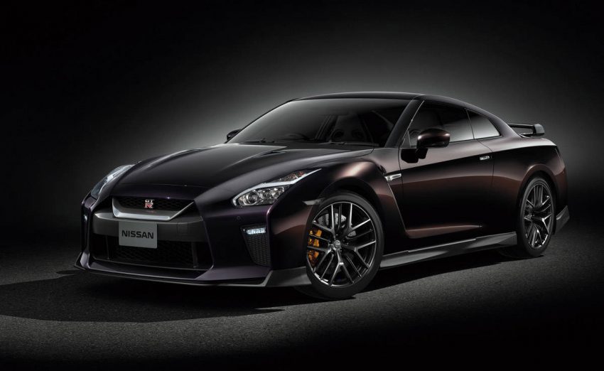 NISSAN GT-R特別仕様車＜ミッドナイトオパール RP＞