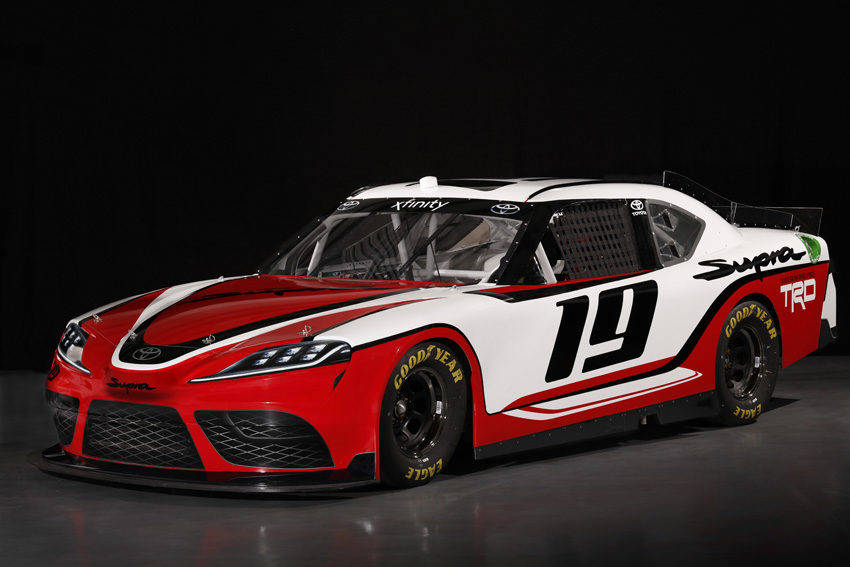 トヨタ スープラ NASCARエクスフィニティ・シリーズ仕様
