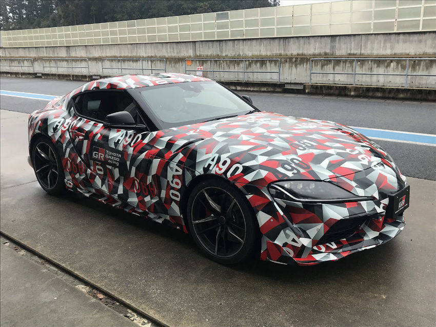 トヨタ スープラ