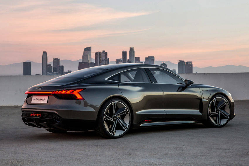 アウディ 電動化計画 GTカー e-tron GT イートロン