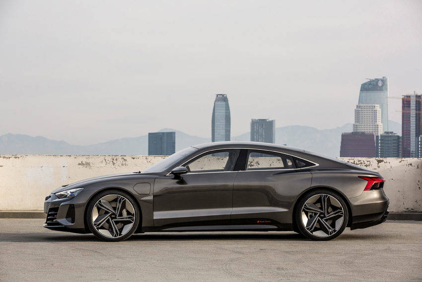 アウディ 電動化計画 GTカー e-tron GT イートロン