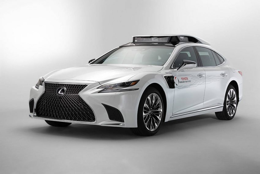 トヨタ子会社 新型自動運転実験車 CES2019 展示
