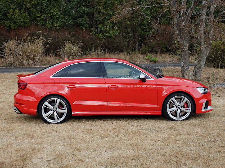 アウディ RS3セダン 試乗記