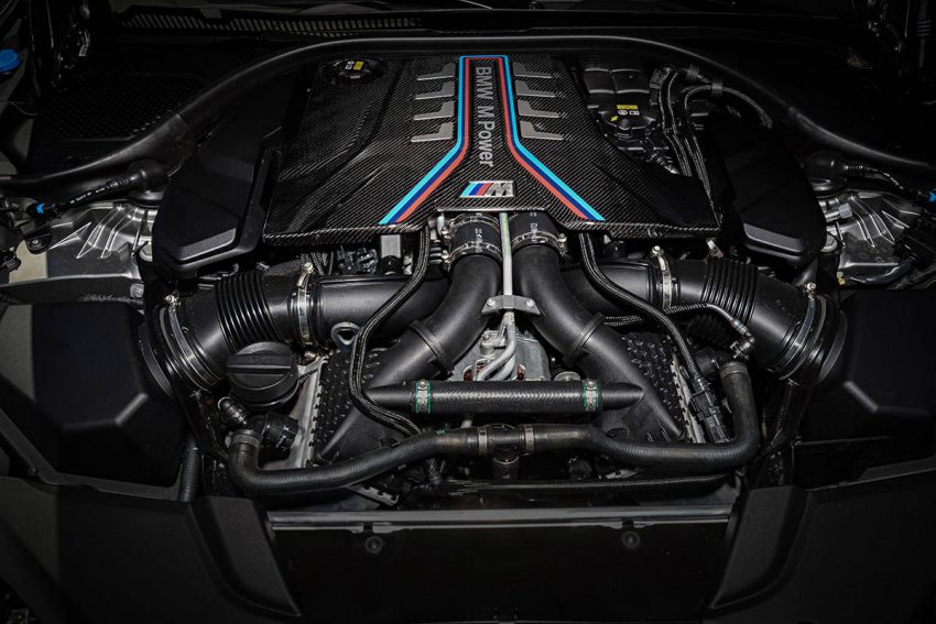 BMW、走行性能をより高めた新型「M5コンペティション」発表