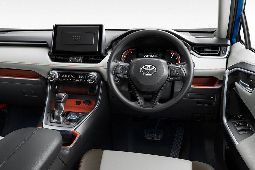 トヨタ、新型「RAV4」のデビューキャンペーン開始