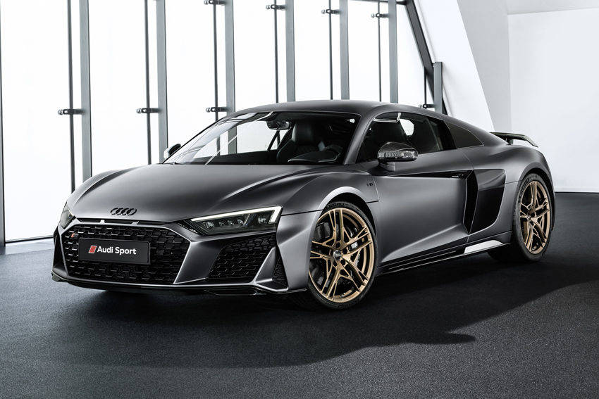 V10エンジン10周年記念の限定モデル「R8 V10ディセニアム」