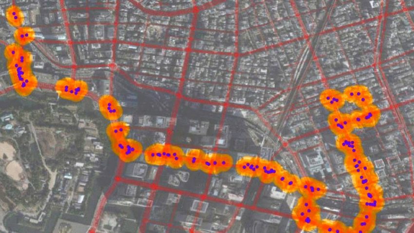 車両カメラの画像を元にしたTRI-AD/CARMERAの地図生成イメージ