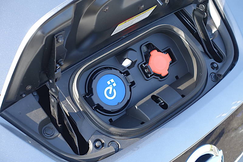 100kWの急速充電器にも対応するようになった