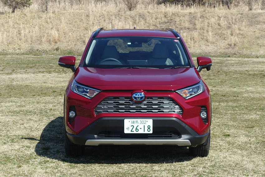トヨタ RAV4 自慢の4WD【試乗記】