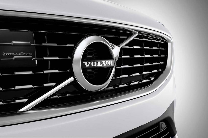 ボルボ V40 T5 R-Design Final Edition