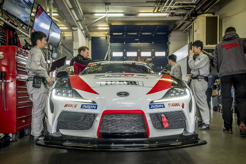 トヨタ ニュルブルクリンクVLNレースでGRスープラ完走