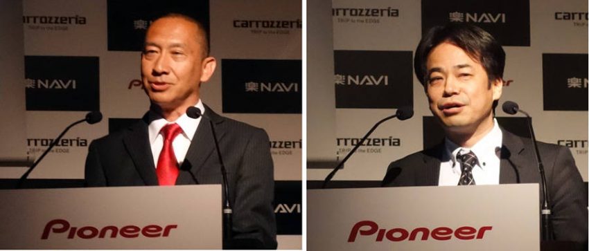 楽ナビなど2019年夏モデルを発表するパイオニア販売の蒲生宣親社長(左)と、事業企画部・市販企画部の山下元之部長