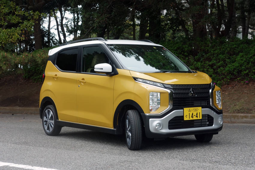 ターボエンジンを搭載したeKクロス G 4WD