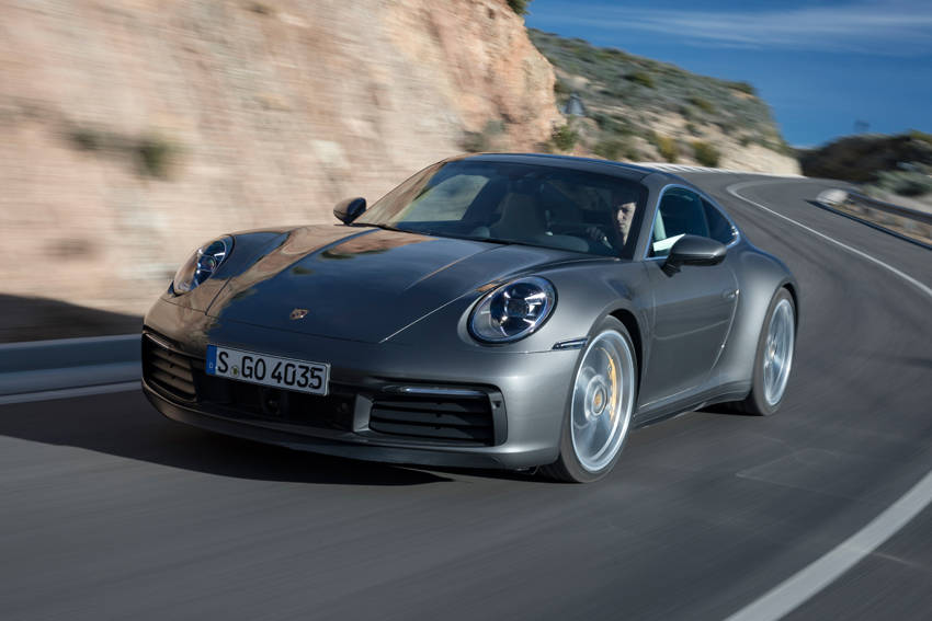 新型8代目ポルシェ 911日本デビュー