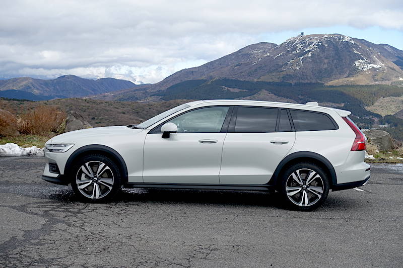 ボルボ V60クロスカントリーT5 AWD Pro　試乗記