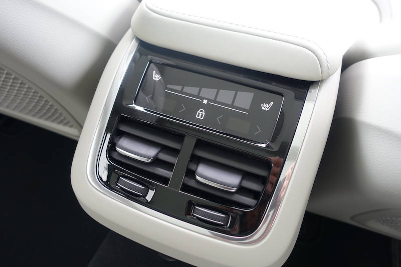 ボルボ V60クロスカントリーT5 AWD Pro　試乗記