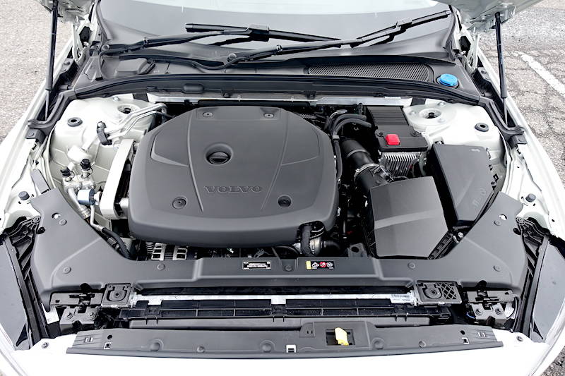ボルボ V60クロスカントリーT5 AWD Pro　試乗記