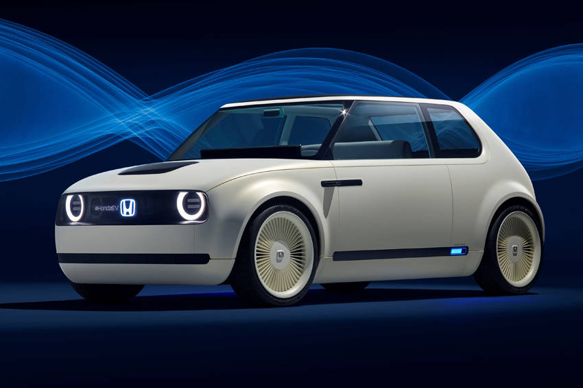 2017年フランクフルトショーで発表された「アーバン EV コンセプト」
