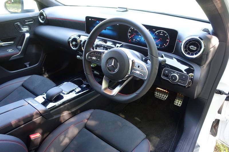 メルセデス・ベンツA 200 d 試乗記