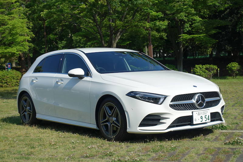 新型Aクラスに2.0Lディーゼルエンジンを搭載したA 200 dが追加された