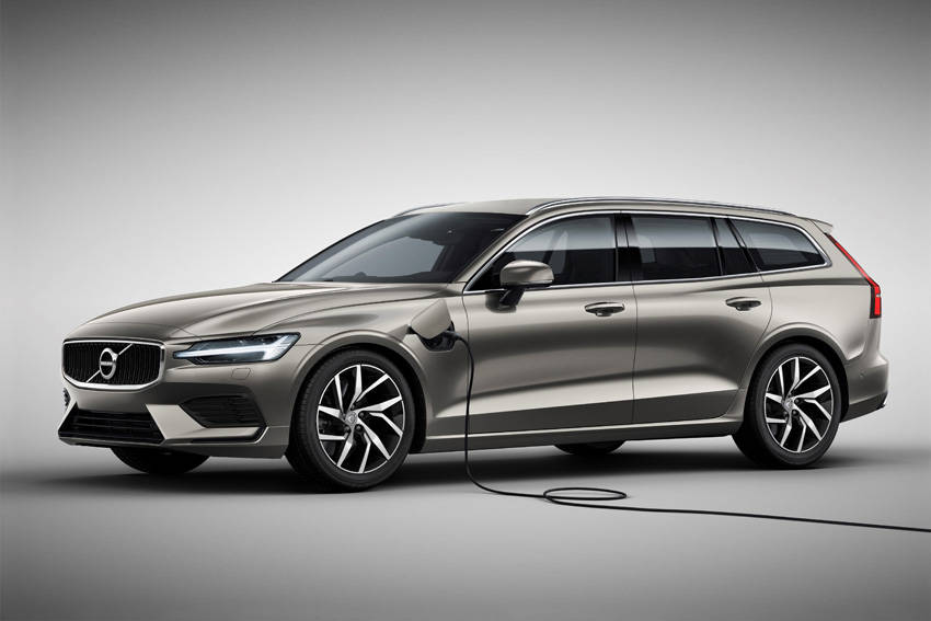 ボルボ V60 PHEVモデル V60 T6 ツインエンジンAWD ベースグレード モメンタム
