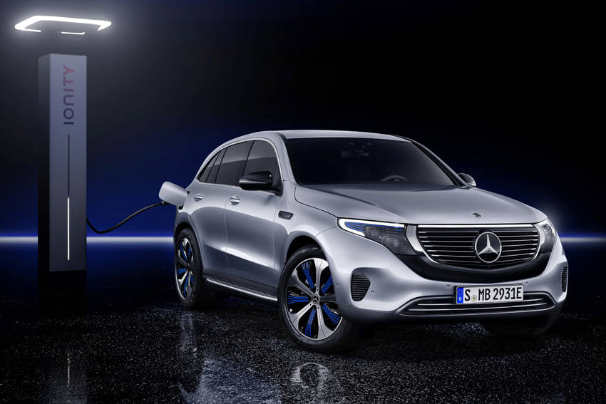 メルセデス・ベンツ 電気自動車 EQC 400 4MATIC