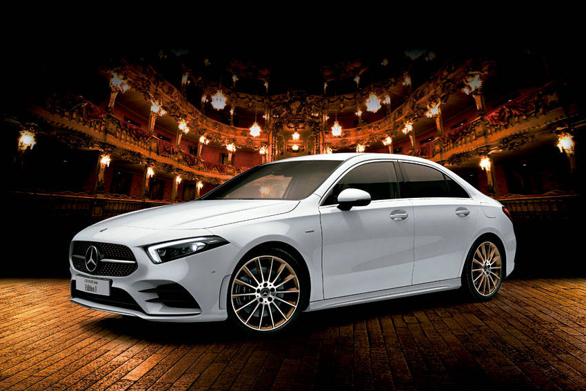 A250 4MATIC セダン Edition 1