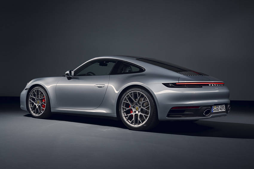 ポルシェ911に見るこだわりのスポーツカー造り