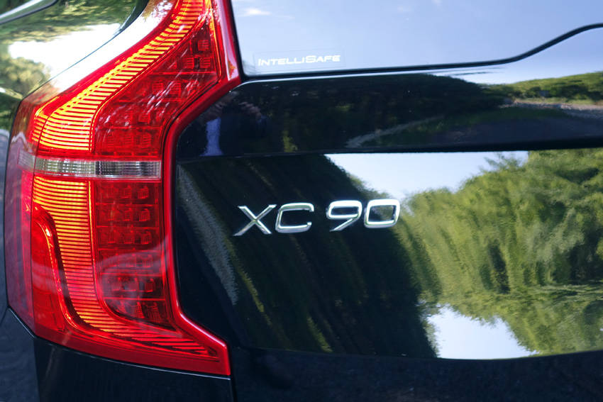 ボルボXC90 D5 試乗記