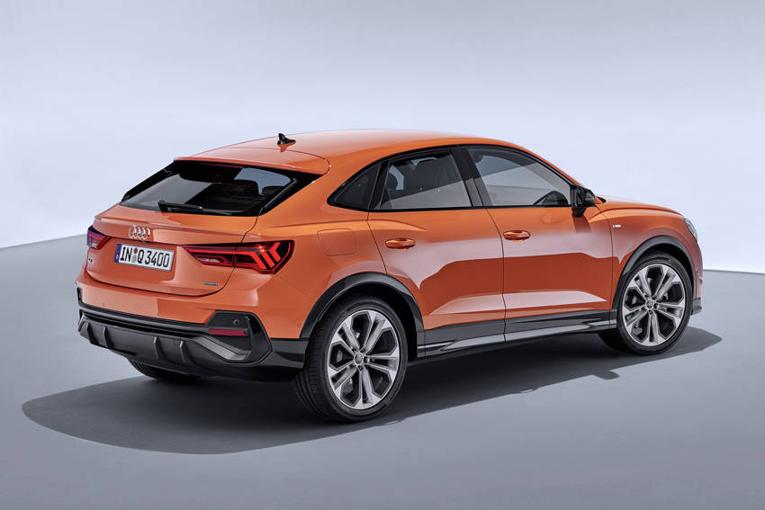 アウディ SUV「Q3スポーツバック」を本国で発表
