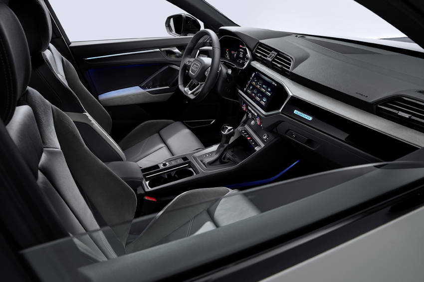 アウディ SUV「Q3スポーツバック」を本国で発表