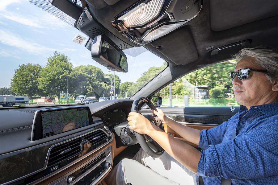 BMW M760Li xDrive V12Excellence 試乗記
