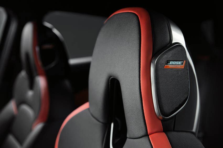 日産 9年ぶりのモデルチェンジを受けた新型「ジューク」を欧州で発表