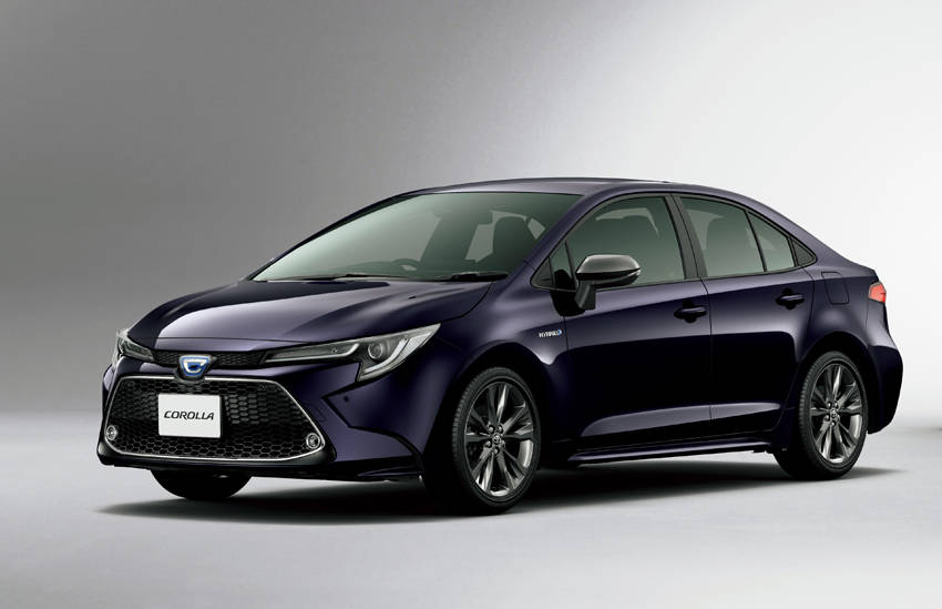 カローラ・セダン HYBRID W×B