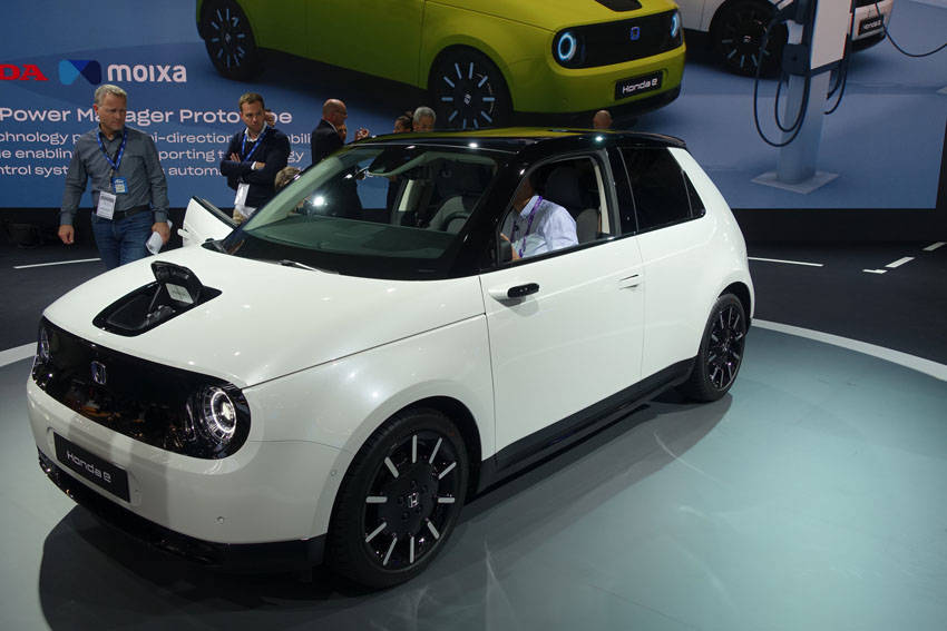 フランクフルトモーターショー2019 ホンダ 市販モデルのEV「ホンダ e」初公開