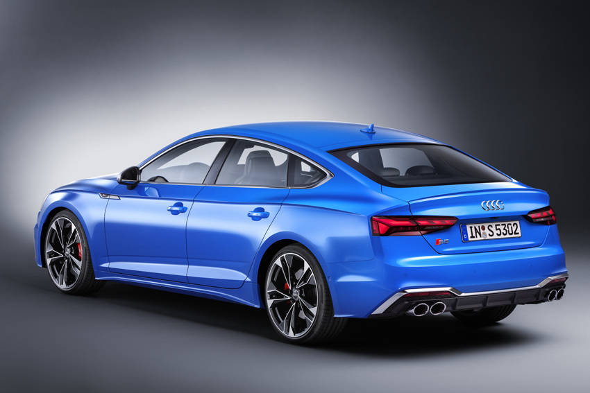 新型S5 スポーツバック