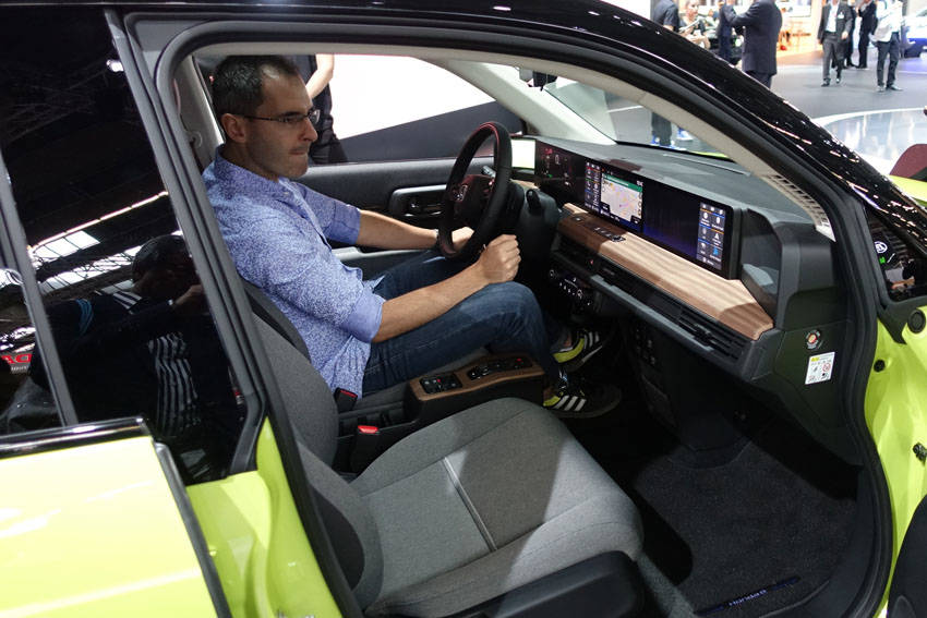 フランクフルトモーターショー2019 ホンダ 市販モデルのEV「ホンダ e」初公開