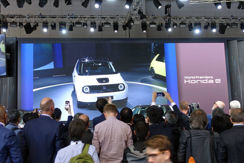 フランクフルトモーターショー2019 ホンダ 市販モデルのEV「ホンダ e」初公開