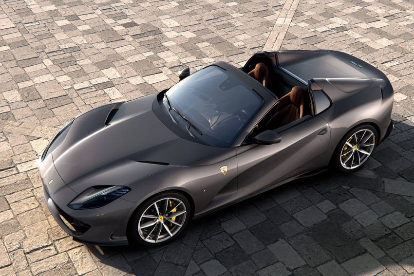 フェラーリ 800psを発生するV12スパイダー「812GTS」復活