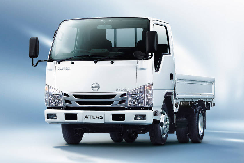日産 1.55t「アトラス ディーゼル」トラック